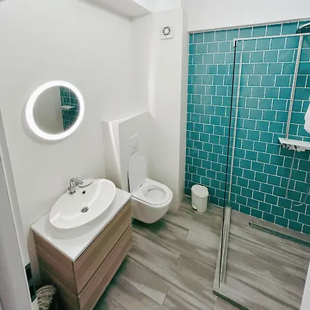 Gooapartments Five - Building Stefan Plaja Mackerel Năvodari